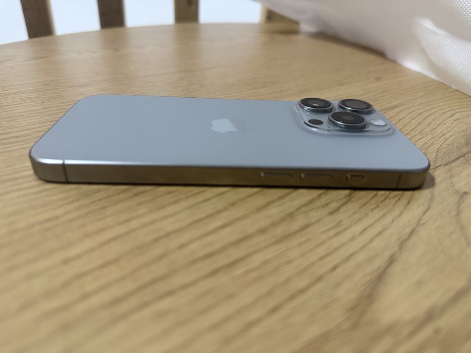 iPhone 15 Pro – 128 GB | Natural Titanium | Stare impecabilă