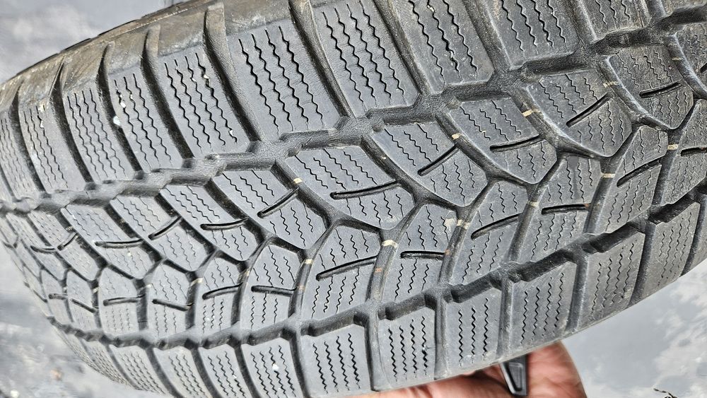 2бр гуми 185 60 14 фаерстоун