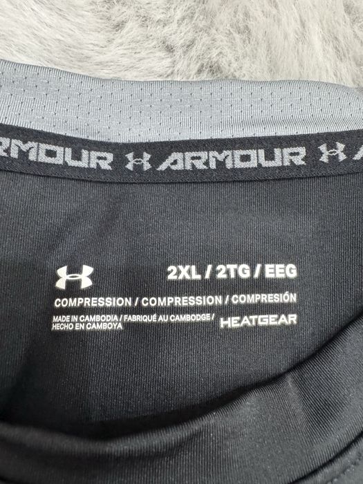 Мъжка компресионна теник UNDER ARMOR . Размер 2XL