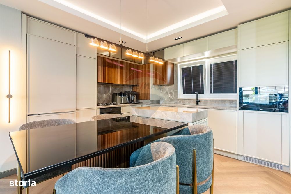 Casă / Vilă de vanzare cu 4 camere, Cosmopolis, premium