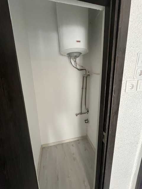 Продава се Двустаен апартамент в Пловдив, Изгрев - 55 кв.м за 982 €/кв.м - Снимка #3