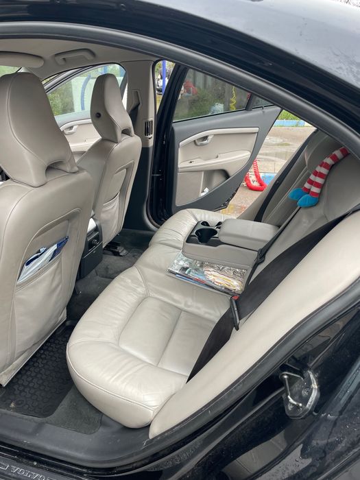 Кола Волво s80 2012 дизел 215 к.с.