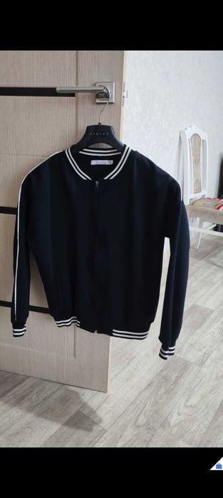 Отличный Школьный бомбер