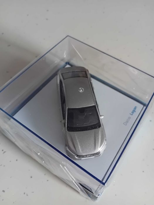 Machetă Dacia Logan