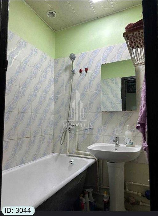 5 mikr jomiy tarafda 2 xona tayyor kvartira sotiladi №3044