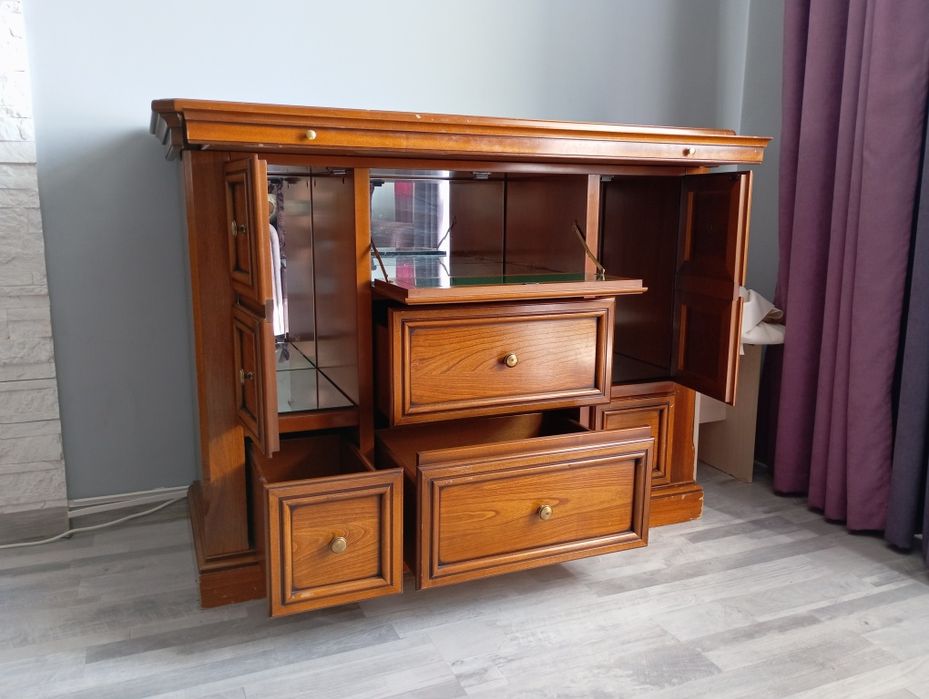 Продам гарнитур для зала.