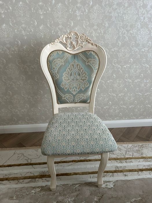 продам стол стулья