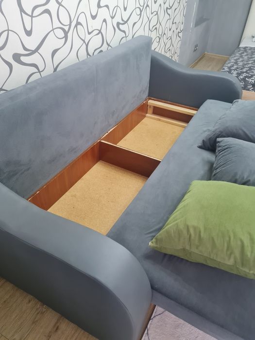 Продам диван!не дорого!