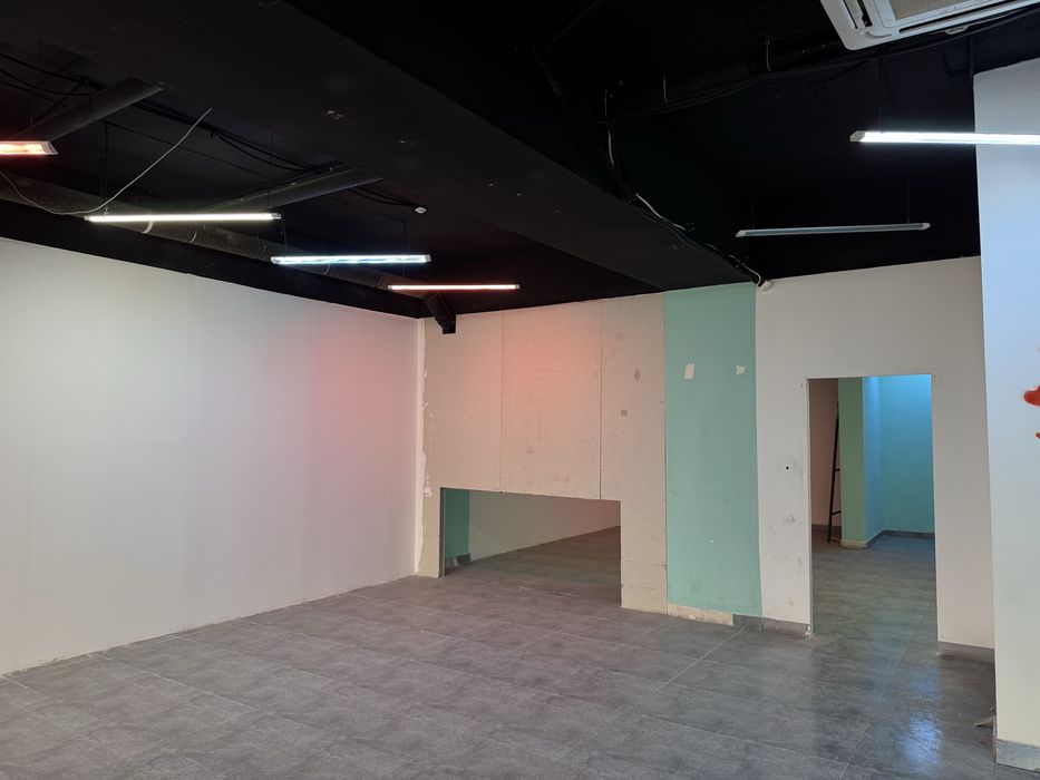 Коммерческое помещение площадью 160 м²