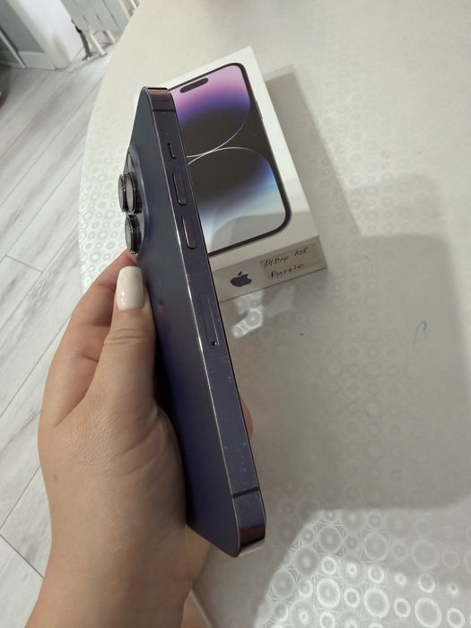 Продам iphone 14 pro purple