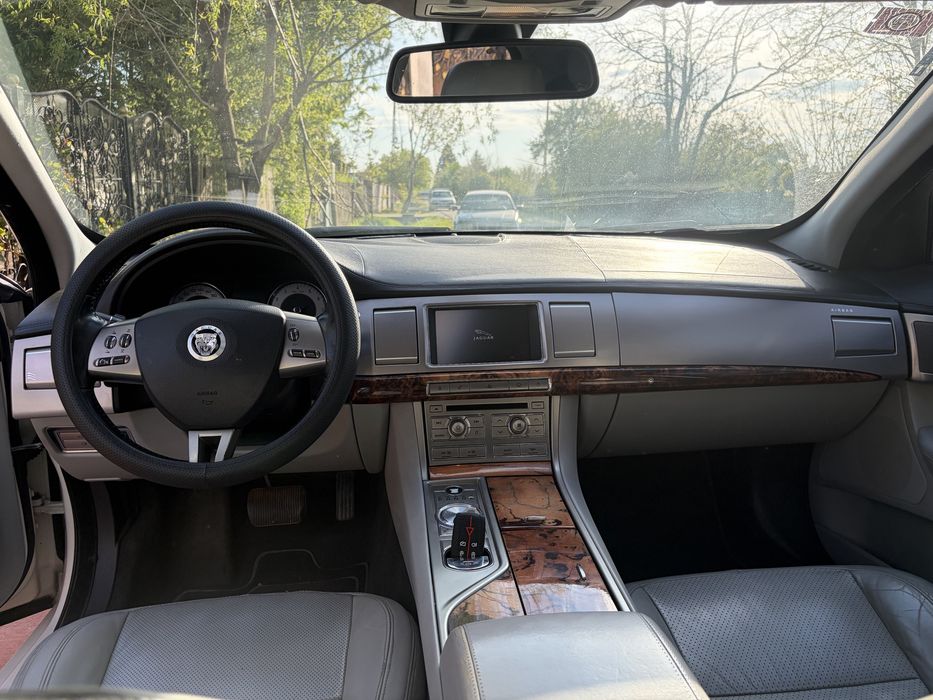 JAGUAR XF 0 — imagine 5