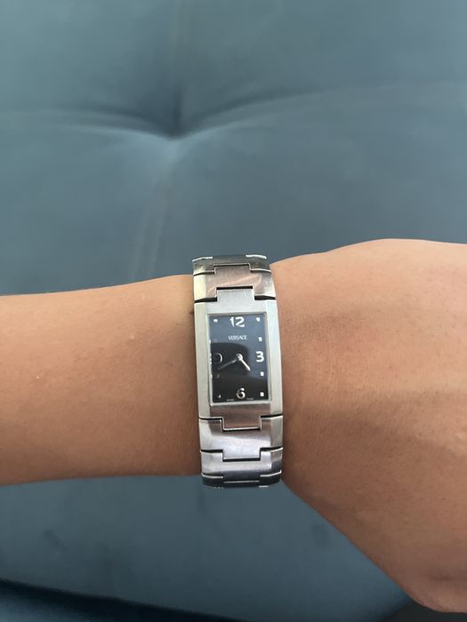 Оригинал часы Versace