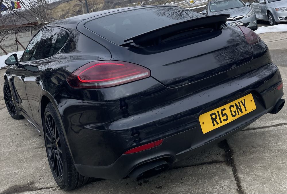 Porsche Panamera - Face•Lift - 2015 - 3.0 Diesel - 300 CP - Automata
