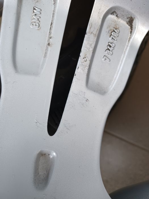 19-BMW X5.X6-F15.F16 Оригинални,зимни гуми 255.50.19