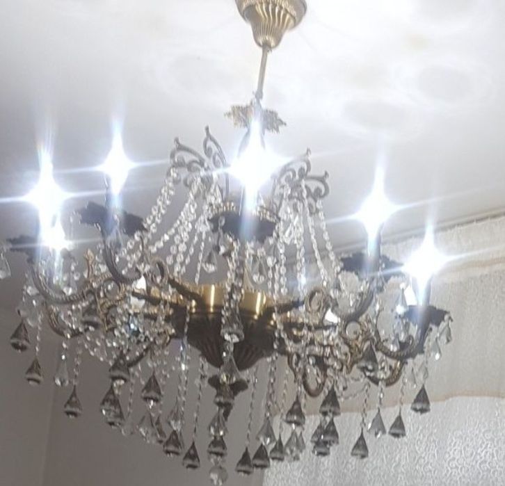 Продам люстра большой 50000т