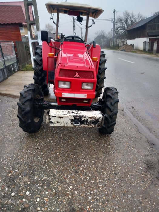 Tractor Mitshubishi MT30