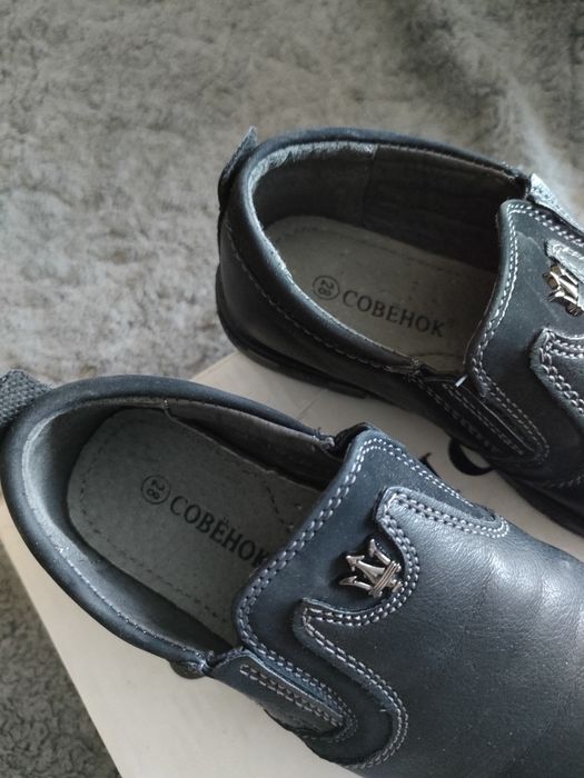 Продам туфли на мальчика 28 рр