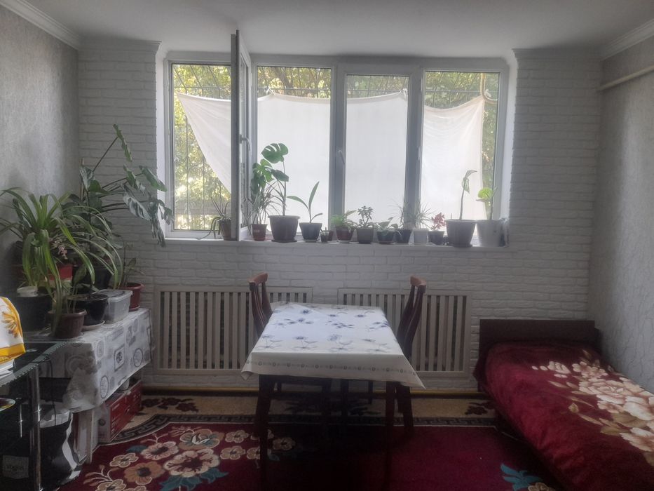 Продается  своя квартира Военный госпиталь Мирзо-Улугбекский район