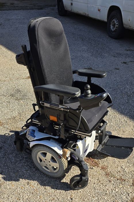 Електрическа инвалидна количка  INVACARE
