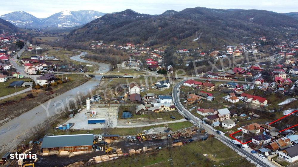 Casă de vânzare în comuna Corbeni, județ Argeș.