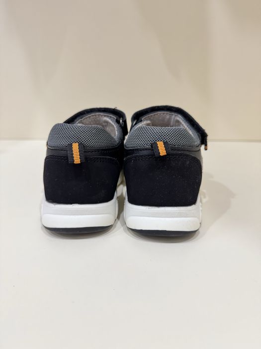 Сандали на мальчика 24р