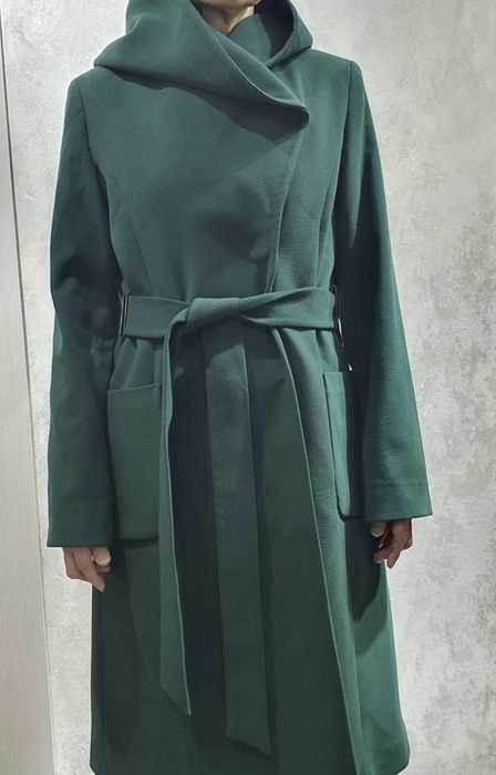 Продам пальто женское