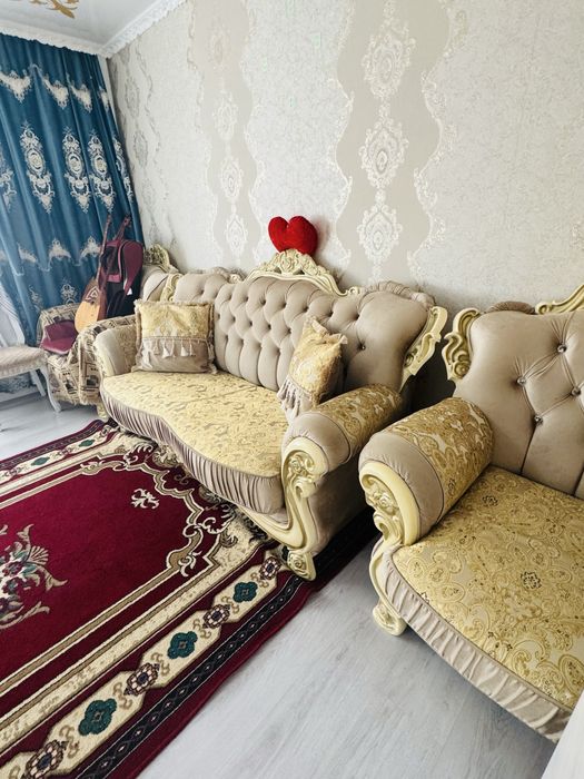 Продаётся диван