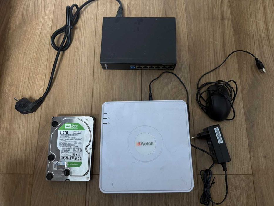 Комплект HiWatch DS-N204(B) с PoE VOLTA и HDD 1 ТБ без камер