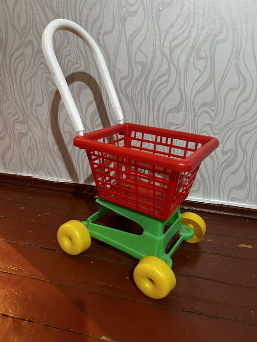 Продам недорого коляска тележка детская