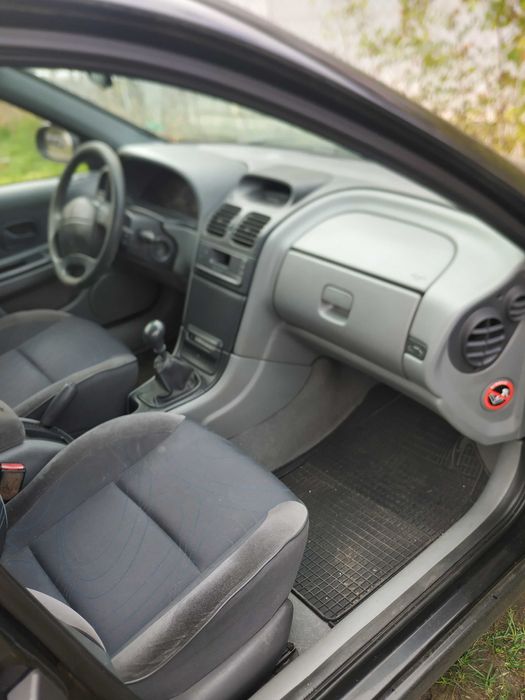 Рено Лагуна за части