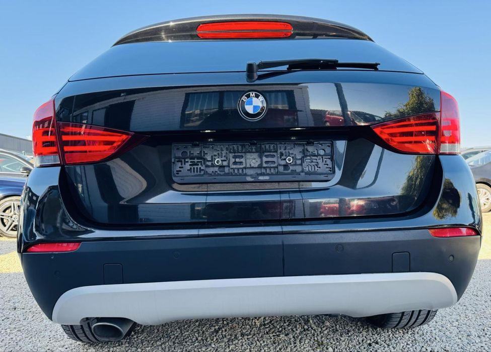 BMW X1  XDrive 2.3D 204hp/AUTOMAT/КОЖА/НАВИ/ОБСЛУЖЕН