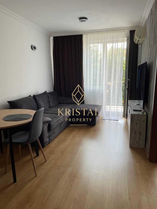 Продава се Двустаен апартамент в к.к. Слънчев бряг - 50 кв.м за 1700 €/кв.м - Снимка #1