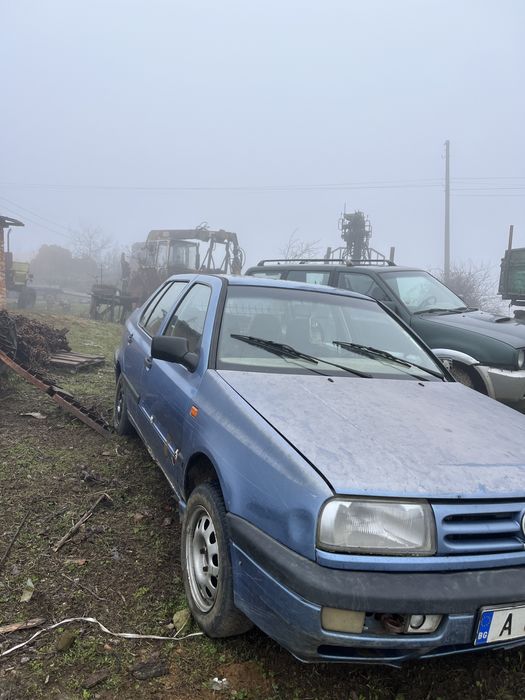 VW Vento на части 1994г.