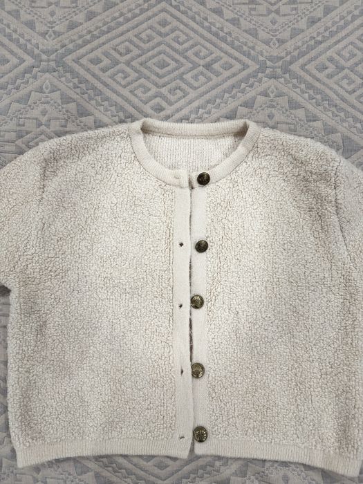 Продам теплую кофточку, Турция.