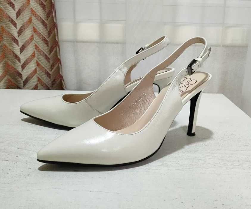 Продам элегантные босоножки (туфли)