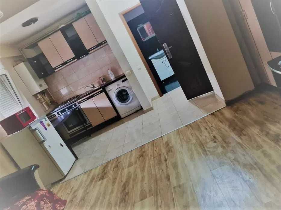 Se vinde apartament 2 camere, loc de parcare inclus, 7 min de metrou