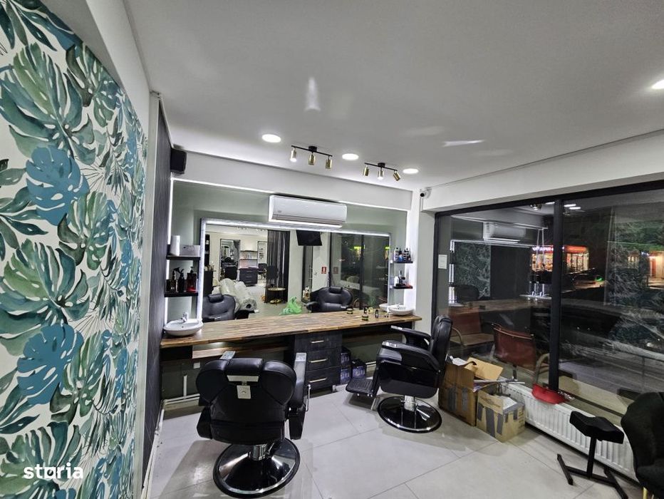 Spatiu comercial, 102 mp, salon de infrumusetare complet echipat