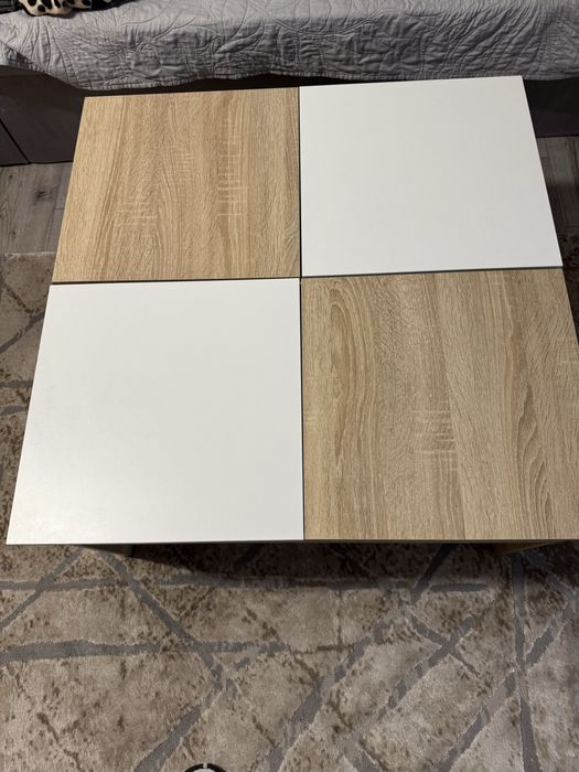 Masuta cafea in stare excelenta