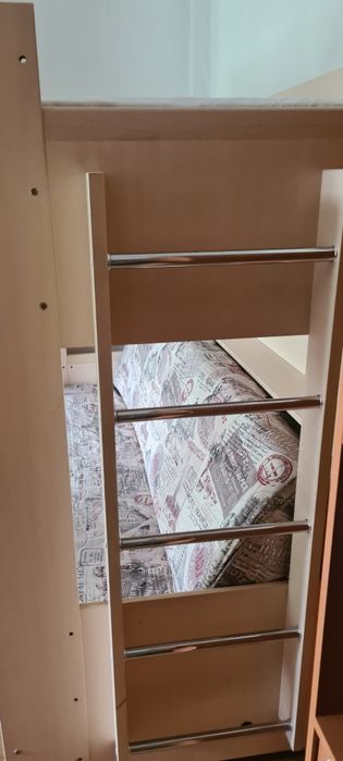 Двухъярусная кровать/ диван