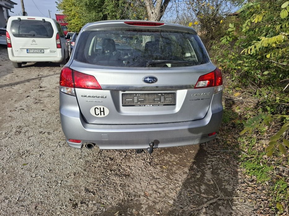 Продавам на части Субару Легаси 2013г