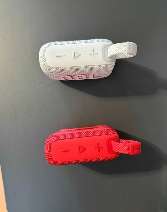 Boxa portabila JBL Go 4 Bluetooth IP67 - 2 bucati, rosie si gri, pret pe bucata, reducere la pachet