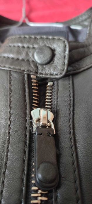 Яке Естествена кожа - Тъмно зелено (Pistachio Green), тип рокерско