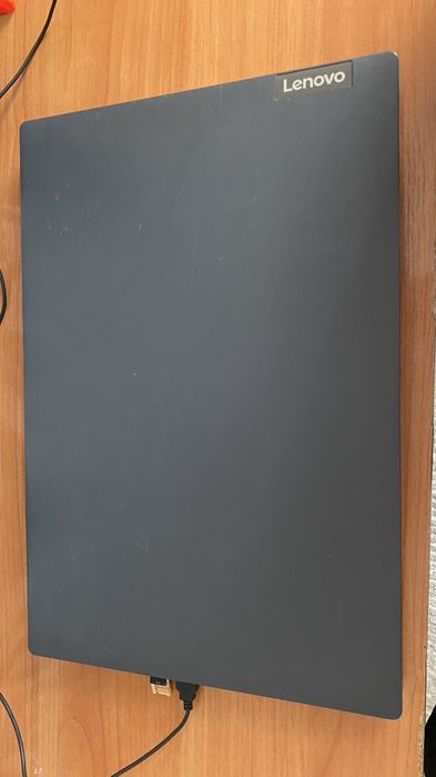 Ноутбук Lenovo