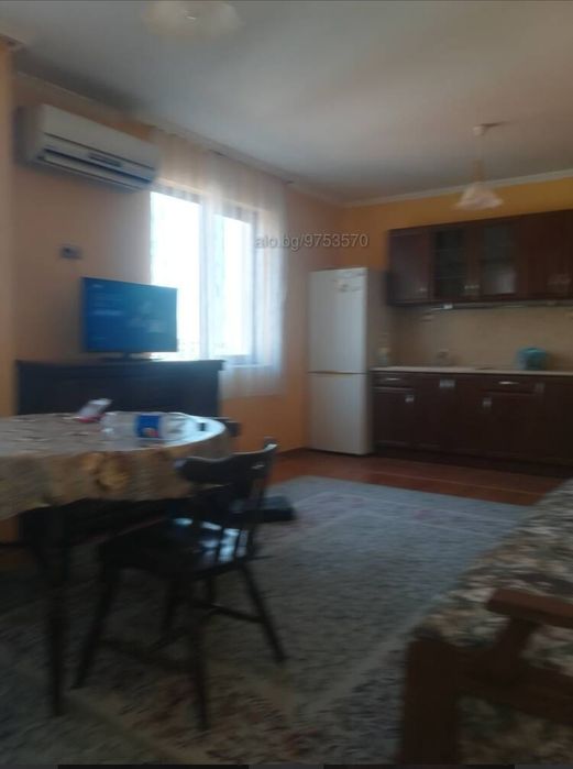 Дава се под наем Двустаен апартамент в Варна, Трошево - 70 кв.м за 408 € - Снимка #1