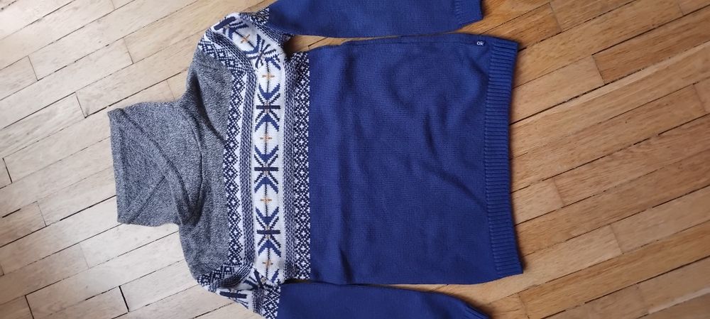 Пуловери H&M, OKAIDI размер 134-140 см. 9-10 год.