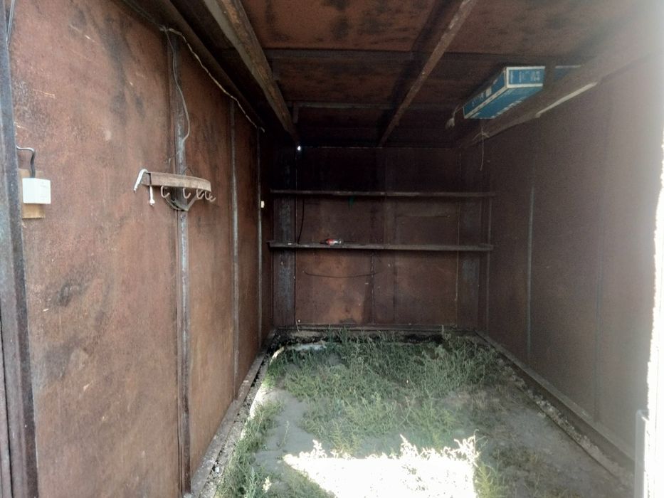 Продам металлический гараж