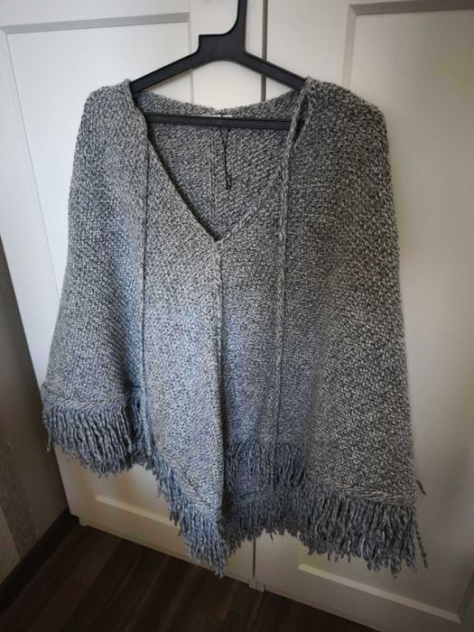 Дамско плетено пончо Манго