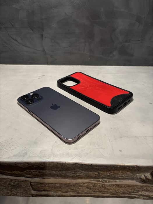 Перфектен Iphone 14 Pro Max 256 GB Purple