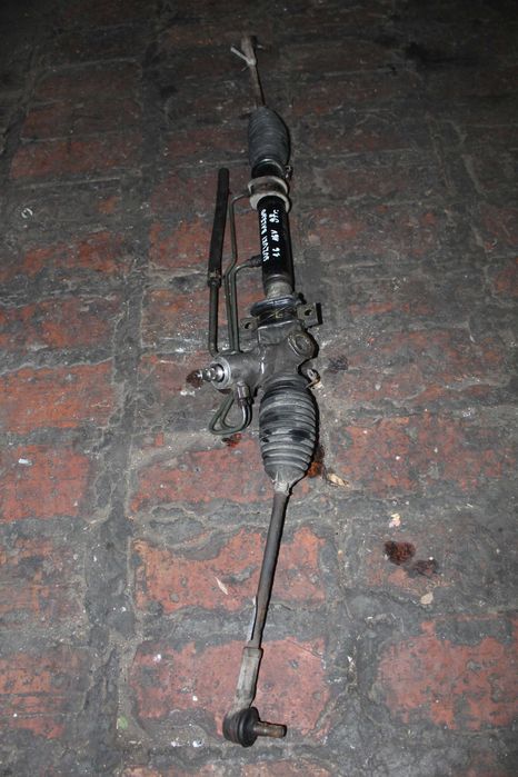 Кормилна рейка Сузуки балено 1.6 16в 97г Suzuki baleno 1.6 16v 1997