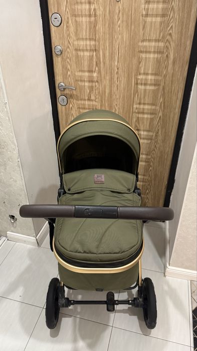 Продам коляску ining baby